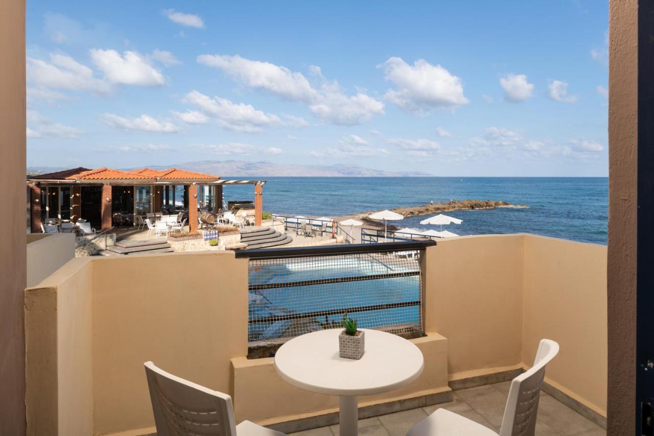 Hotel Haris On The Beach Agia Marina  Exterior photo