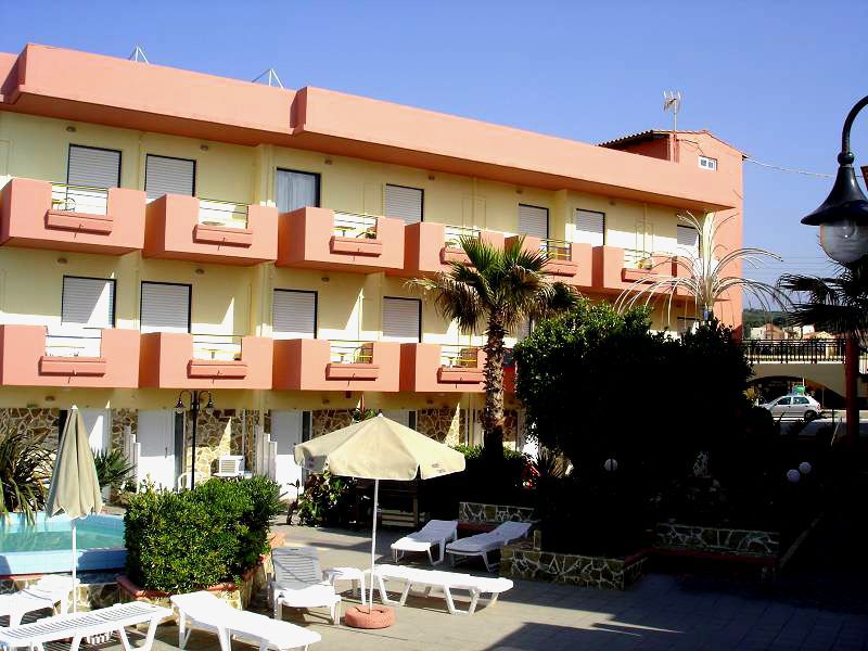 Hotel Haris On The Beach Agia Marina  Exterior photo