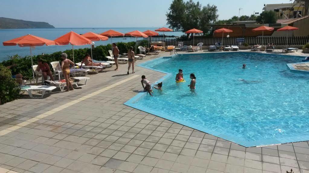 Hotel Haris On The Beach Agia Marina  Exterior photo